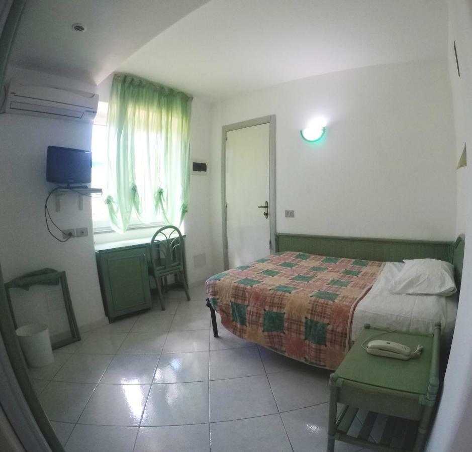 Hotel Rosetta 3*